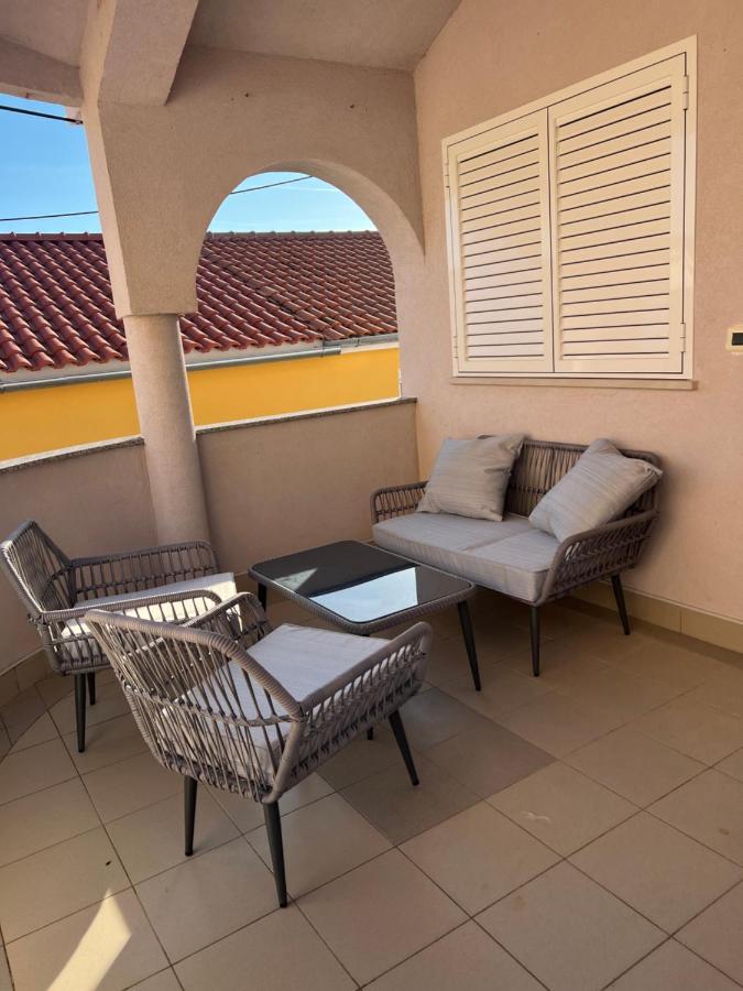 Apartments Andela Petrcane Exterior foto